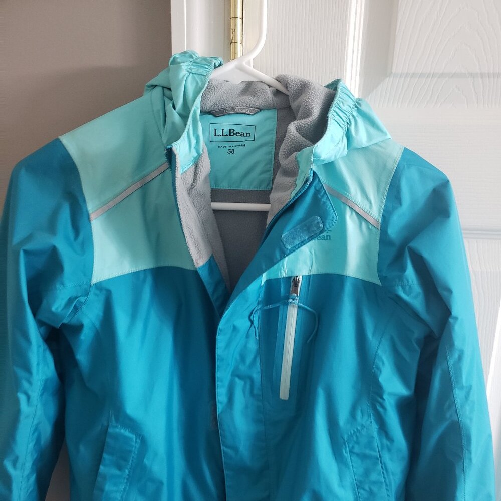 Girls LL Bean hooded fleece waterproof jacket size S 8